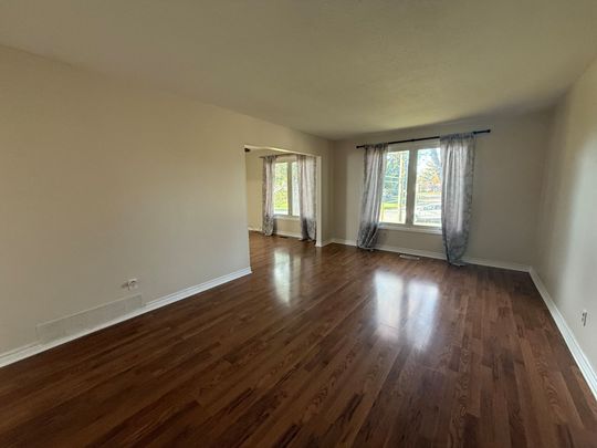 For Lease - 36 Rosefield Drive, Halton Hills, Ontario - Photo 1