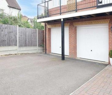 Royal Court, Wd, Bushey, WD23 - Photo 3