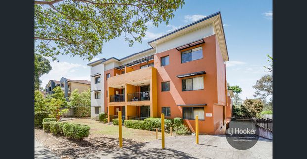 Available 12 December - Photo 1