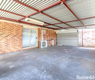 2 Whitcroft Place, Oxley Park, NSW 2760 - Photo 1