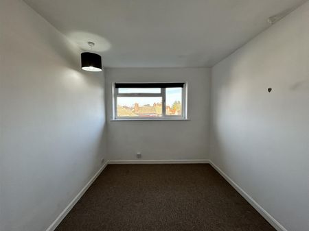 Overbury Court, Hereford - Photo 5