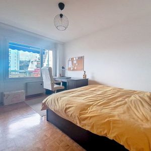 Bel appartement de 2 pièces au 3ème étage - Foto 2