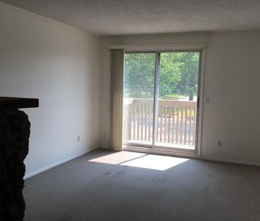 4plex in NW - Photo 3