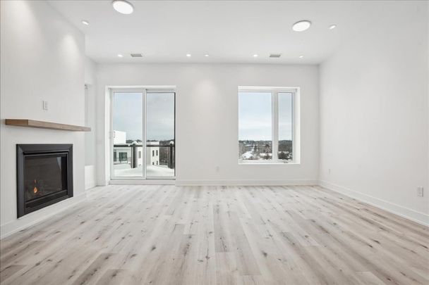 For Lease - 19B West Street Unit# PH2, Kawartha Lakes, Ontario - Photo 1