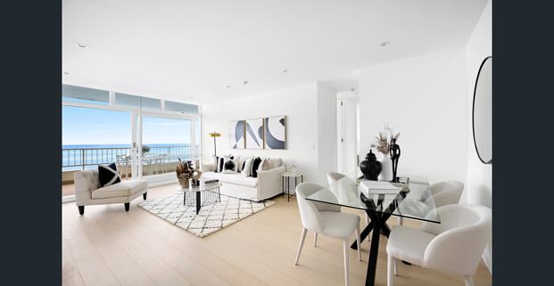 LUXURY BEACHFRONT APARTMENT WITH BREATHTAKING OCEAN VIEWS! - Photo 1