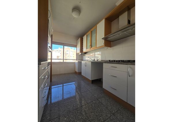 Apartamento T3 em Lisboa