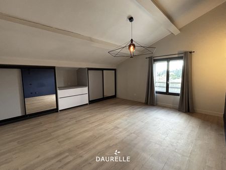 Location Appartement 3 pièces 86m² BARBENTANE 13570 - Photo 4