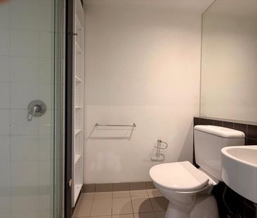 102/127 Leicester Street - Photo 5