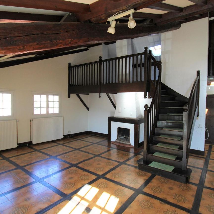 Location Appartement 4 pièces 117m² SASSENAGE 38360 - Photo 1