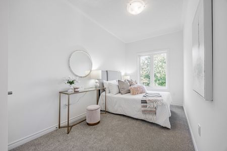 For Lease - 113 Pidgeon Street, Toronto, Ontario - Photo 2