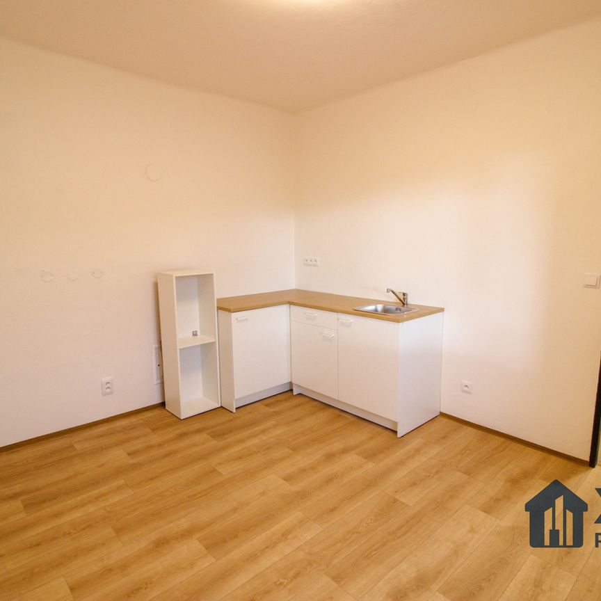 Pronájem bytu 1+kk a garsoniéry 23 m², Chlum u Třeboně - Photo 1