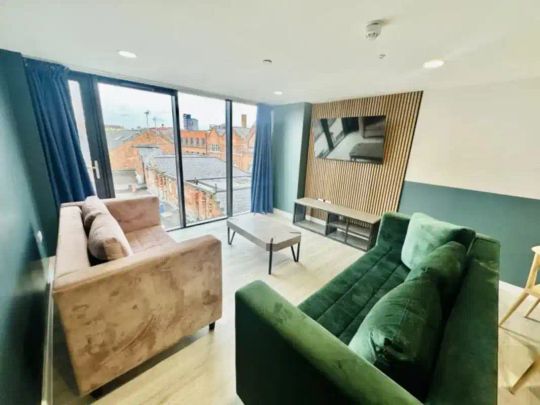 Studio (Top Floor) - Photo 1