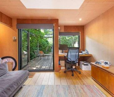 Palermo Road, Kensal Green, London, NW10 - Photo 1