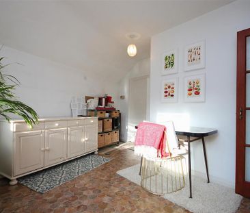 2 bedroom detached bungalow to rent - Photo 5