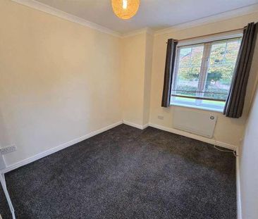 Flat, Valley House, Wash Beck Close, Scarborough, YO12 - Photo 3