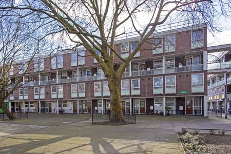 Compton Close, London - Photo 3