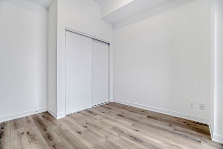 For Lease - 3025 Trailside Drive Unit# 135, Oakville, Ontario - Photo 5