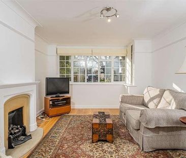 The Rowans, Chalfont St Peter, Chalfont St Peter, SL9 - Photo 5