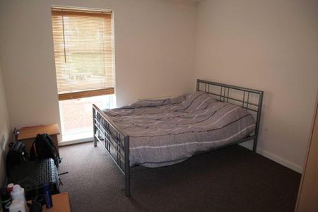 Apt 6 20, Lewis Mews, Lewis Square, Belfast, BT4 1FY - Photo 3