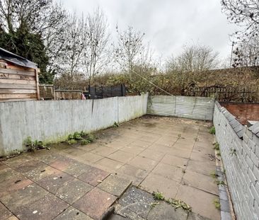 Kingsway, Stoke, Coventry - - Photo 5