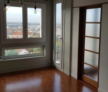 RUEIL MALMAISON - Photo 1