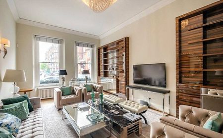 Princes Gate Mews, Knightsbridge - Photo 4