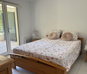 Location Appartement 2 pièces 43m² HYERES 83400 - Photo 4