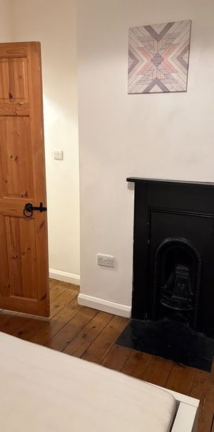 Room in a Shared House, Ashton Court, LU1 - Photo 1