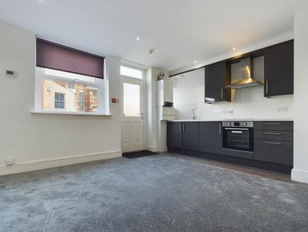 1 bedroom flat to rent - Photo 4