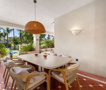 Luxury Semidetached House for rent in Nueva Andalucia, Spain - Photo 3