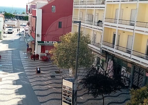 Apartamento T2 em Setúbal