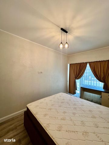 De închiriat | 2 camere | Royal Town | 50 mp | Parcare | 500 €/lună - Fotografie 3
