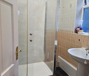 Room in a Shared House, Derby Road, SO14 - Photo 6