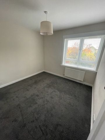 2 Bed Flat, Broomside Terrace, EH12 - Photo 2