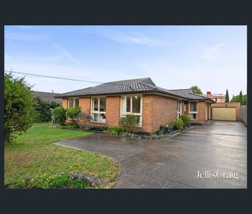 Comfort and Convenience in Highvale Secondary Zone - Photo 4