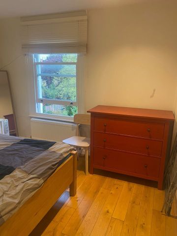 Room in a Shared Flat, Mundania Road, SE22 - Photo 5
