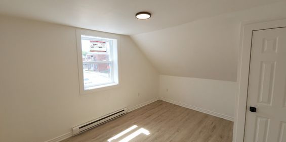 Semi-détaché Rénové 1590$ Valleyfield - Photo 3
