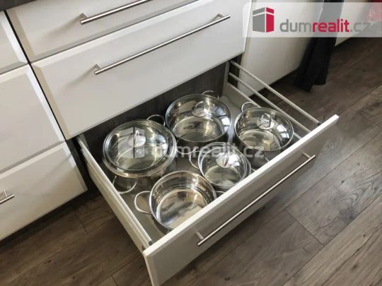 Pronájem bytu 2 + 1 ve Frenštátě pod Radhoštěm - Photo 1