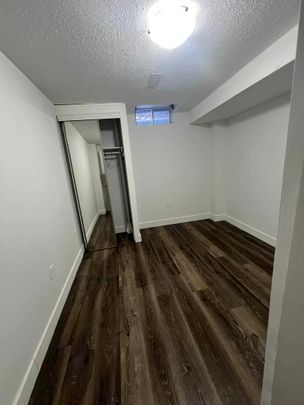 For Lease - 118 Solway Avenue, Vaughan, Ontario - Photo 1