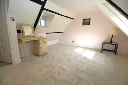 2 bedroom penthouse to rent - Photo 5