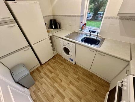 Gipping Place, Bury Road, Stowmarket, IP14 - Photo 4