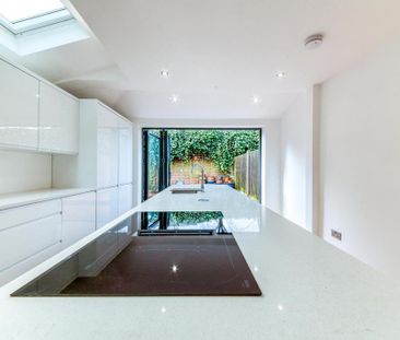 3 bedroom maisonette to rent - Photo 5