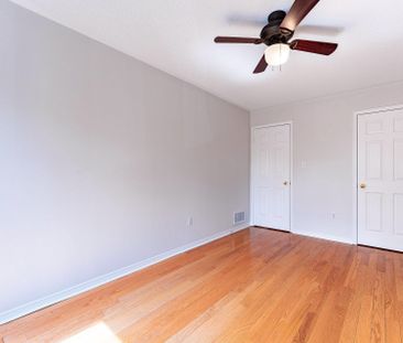 For Lease - 100 Selkirk Drive, Richmond Hill, Ontario - Photo 4