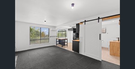 Modern 1-Bedroom Unit in an Ultra-Convenient Location - Photo 2