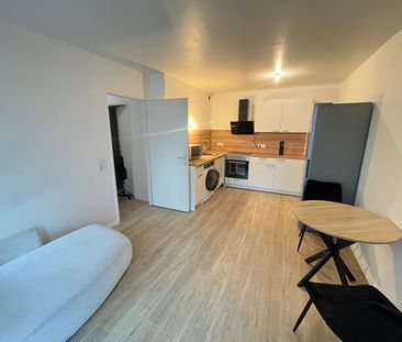 Location Appartement 2 pièces 50m² - Photo 1