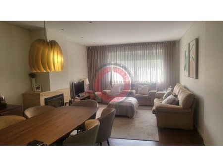 3 room luxury Apartment for rent in Vila Nova de Gaia, Portugal - Photo 5