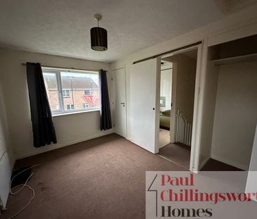1 bed Semi-detached House - Photo 4