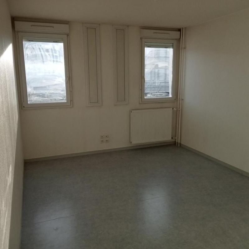 Appartement - T1 - BELLIGNAT - Photo 1