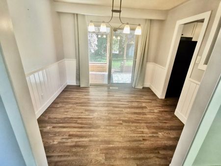 For Lease - 17 Larkdale Crescent, Essa, Ontario - Photo 3