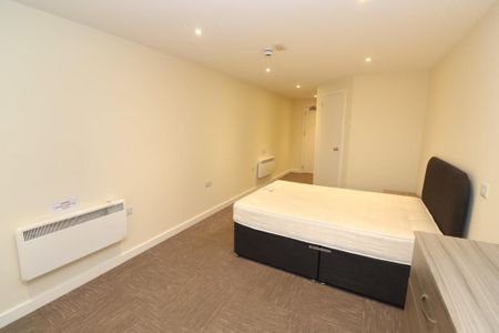 Studio to rent - Photo 4